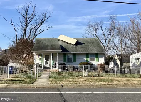 7620 Lisle Ave, Falls Church, VA 22043