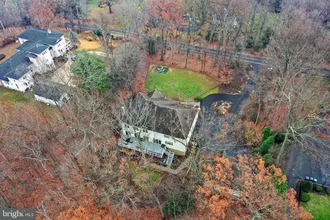 View/Area - 500 Utterback Store Rd, Great Falls, VA 22066 photo 1 of 2