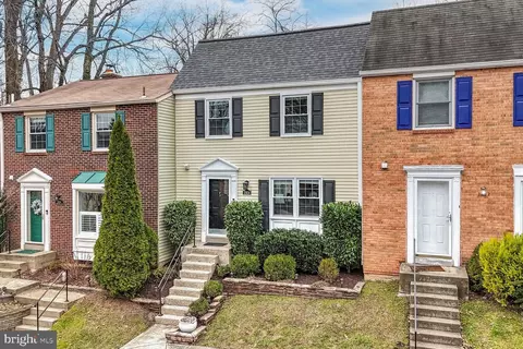 2924 Amberleigh Way, Fairfax, VA 22031