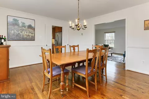 2011 Soapstone Dr, Reston, VA 20191 photo 10