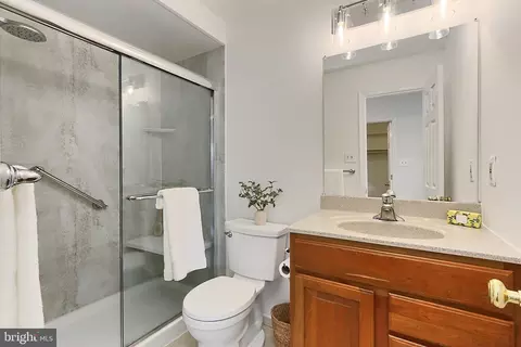 2011 Soapstone Dr, Reston, VA 20191 photo 31