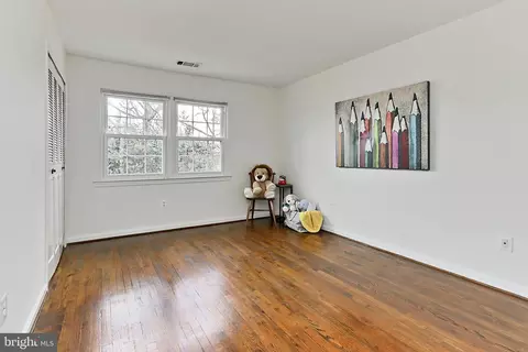 2011 Soapstone Dr, Reston, VA 20191 photo 34