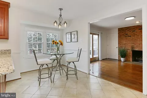 2011 Soapstone Dr, Reston, VA 20191 photo 16