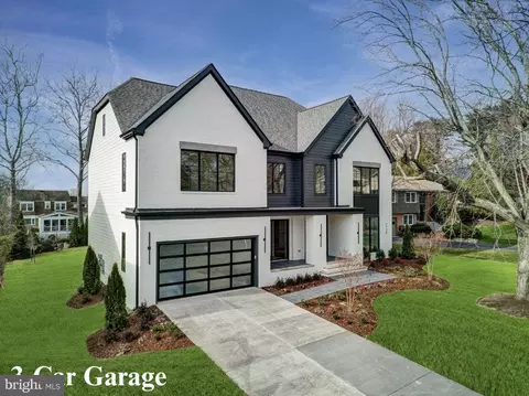 Exterior - 1124 Guilford Ct, Mclean, VA 22101 photo 2 of 8