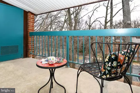 Exterior - 11809 Breton Ct #21D, Reston, VA 20191 photo 2 of 6