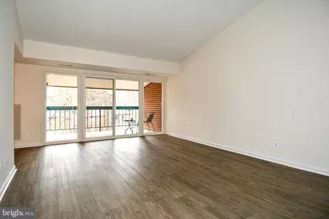 Living - 11809 Breton Ct #21D, Reston, VA 20191 photo 1 of 8