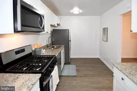Kitchen - 11809 Breton Ct #21D, Reston, VA 20191 photo 1 of 6