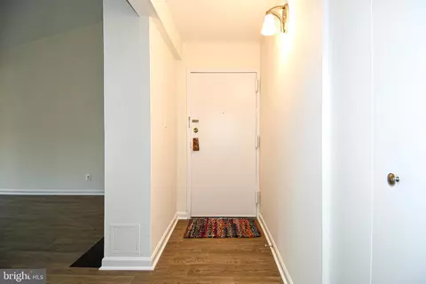 Entry Way - 11809 Breton Ct #21D, Reston, VA 20191 photo 2 of 3
