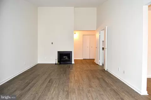 Living - 11809 Breton Ct #21D, Reston, VA 20191 photo 3 of 8