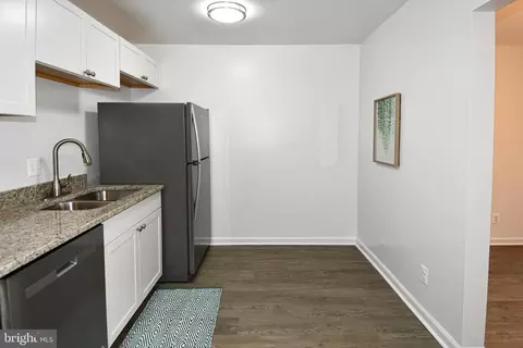 Kitchen - 11809 Breton Ct #21D, Reston, VA 20191 photo 3 of 6