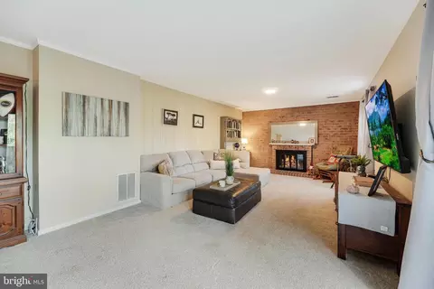2423 Pony Ln, Reston, VA 20191 photo 35