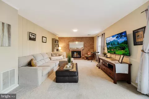 2423 Pony Ln, Reston, VA 20191 photo 34