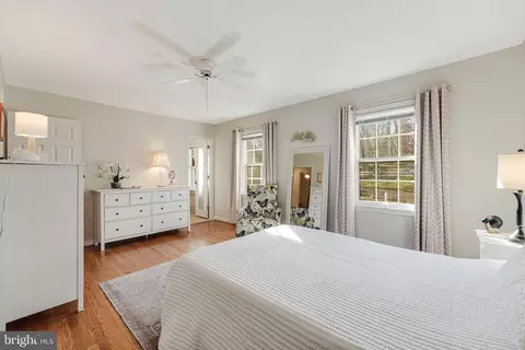 2423 Pony Ln, Reston, VA 20191 photo 24
