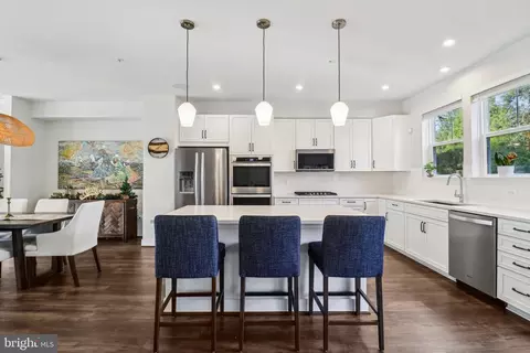 3024 Declan Way, Falls Church, VA 22044