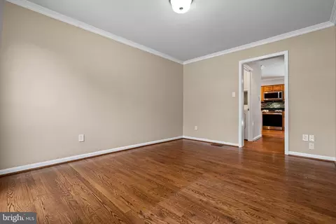 8700 Etta Dr, Springfield, VA 22152 photo 17