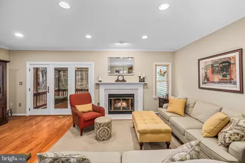 5403 Tripolis Ct, Burke, VA 22015 photo 17