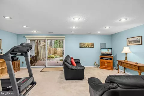 5403 Tripolis Ct, Burke, VA 22015 photo 41
