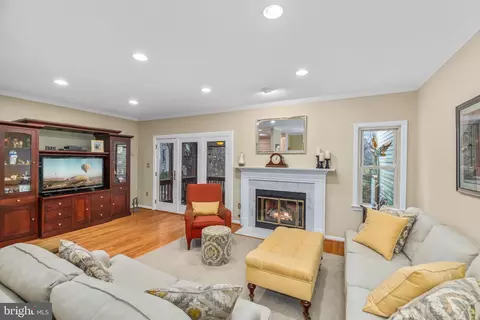 5403 Tripolis Ct, Burke, VA 22015 photo 16