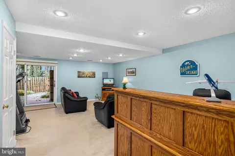 5403 Tripolis Ct, Burke, VA 22015 photo 38