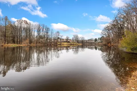 5403 Tripolis Ct, Burke, VA 22015 photo 3