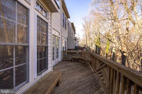 Exterior - 6661 Debra Lu Way, Springfield, VA 22150 photo 4 of 8