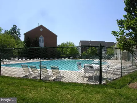 Exterior - 6661 Debra Lu Way, Springfield, VA 22150 photo 8 of 8