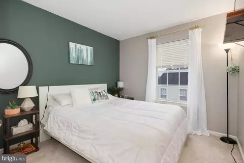 6345 Demme Pl, Springfield, VA 22150 photo 17
