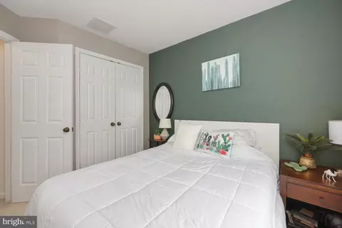 6345 Demme Pl, Springfield, VA 22150 photo 18