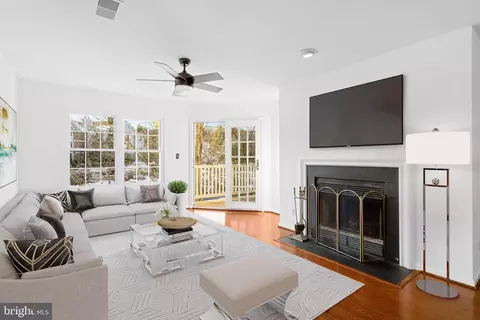 7507 G Ashby Ln #G, Alexandria, VA 22315