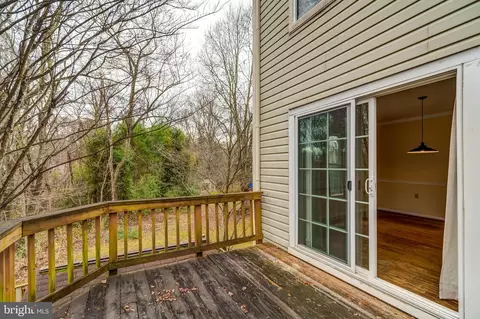 Exterior - 5719 Mason Bluff Dr, Burke, VA 22015 photo 11 of 11
