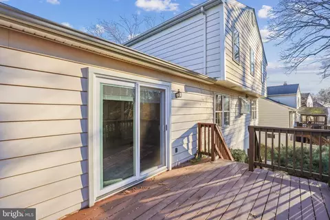 7122 Rolling Forest Ave, Springfield, VA 22152 photo 25