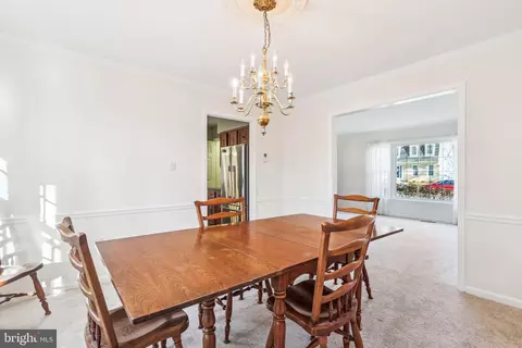 7122 Rolling Forest Ave, Springfield, VA 22152 photo 11
