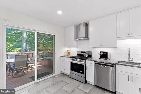 7223 Galgate Dr, Springfield, VA 22153 photo 16