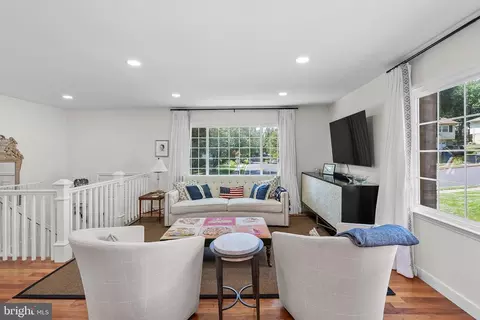 7223 Galgate Dr, Springfield, VA 22153 photo 6