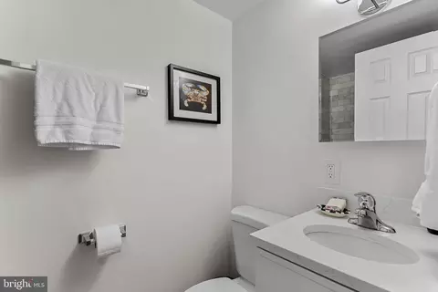 7223 Galgate Dr, Springfield, VA 22153 photo 38
