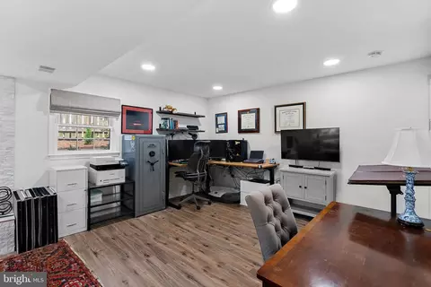 7223 Galgate Dr, Springfield, VA 22153 photo 36