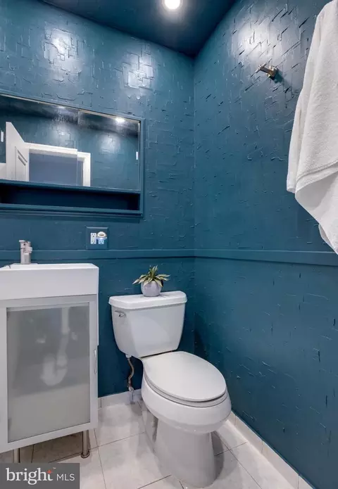 10006 E Constable Ct, Fairfax, VA 22032 photo 20