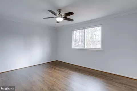 10006 E Constable Ct, Fairfax, VA 22032 photo 23