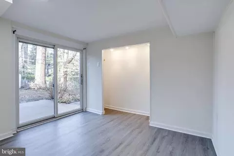 10006 E Constable Ct, Fairfax, VA 22032 photo 26
