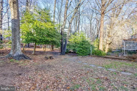 10006 E Constable Ct, Fairfax, VA 22032 photo 32