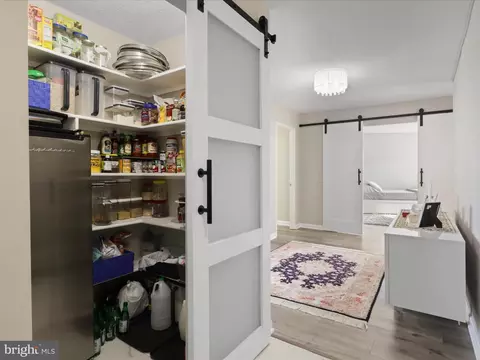 Entry Way - 8380 Greensboro Dr #626, Mclean, VA 22102 photo 3 of 4