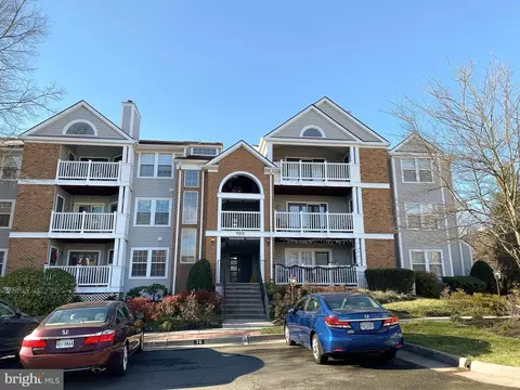 7512 Ashby Ln #A, Alexandria, VA 22315