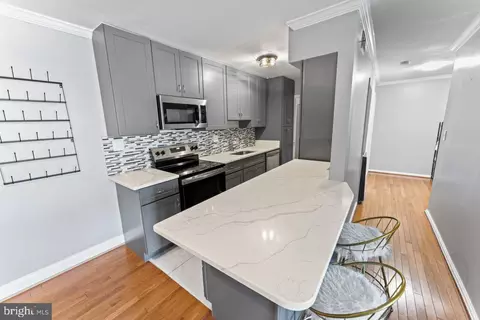 8360 Dunham Ct #C, Springfield, VA 22152 photo 5