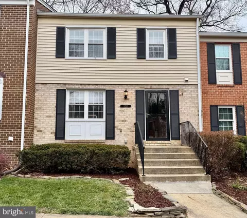11712 Briary Branch Ct, Reston, VA 20191