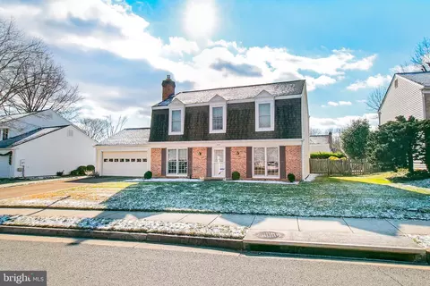 13425 Point Pleasant Dr, Chantilly, VA 20151