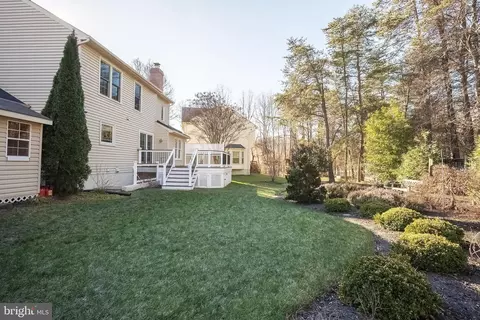 Exterior - 8530 Silverview Dr, Lorton, VA 22079 photo 8 of 17