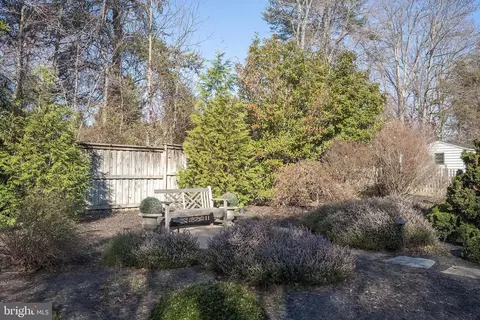 Exterior - 8530 Silverview Dr, Lorton, VA 22079 photo 11 of 17