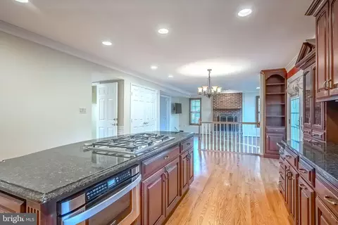 Kitchen - 8530 Silverview Dr, Lorton, VA 22079 photo 3 of 4