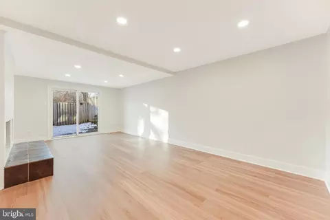 11540 Links Dr, Reston, VA 20190 photo 46