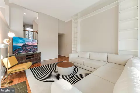 11540 Links Dr, Reston, VA 20190 photo 25